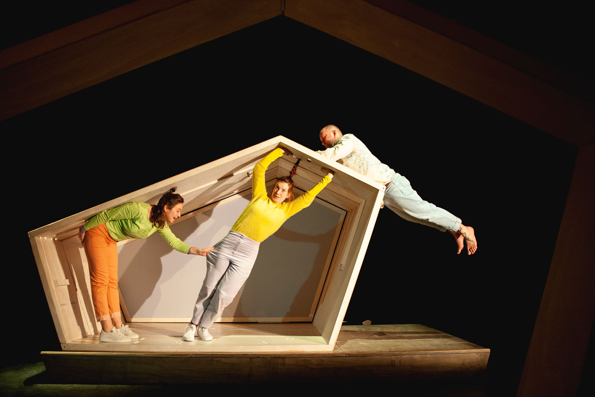 Das Bild zeigt eine Szene aus der Inszenierung »BOKS« vom Theater de Spiegel